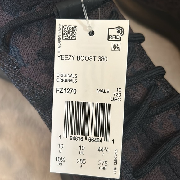 Yeezy Boost 380 Size 10.5 SKU FZ1270 Onyx - Picture 7 of 8